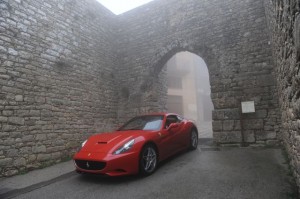 ferraricalifornia-10 City scape: Slipping through back alleys in a Sicilian mountain town