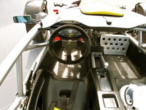 IMG_0027 Bold...But Bare: The interior is all race