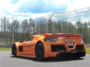 Gumpert Apollo